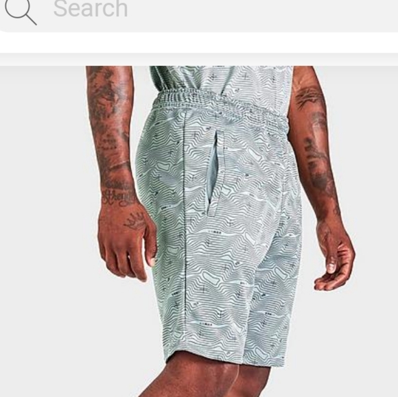 Nike Air Max  All Over print shorts - Picture 3 of 6